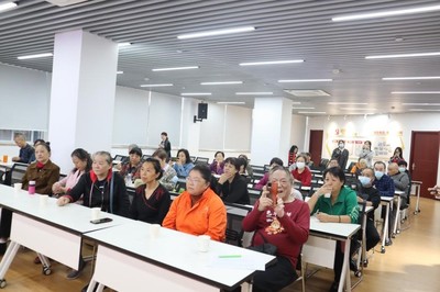 健康重陽，科普先行——記武漢博士團江岸區先鋒社區重陽節食品科普與咨詢活動